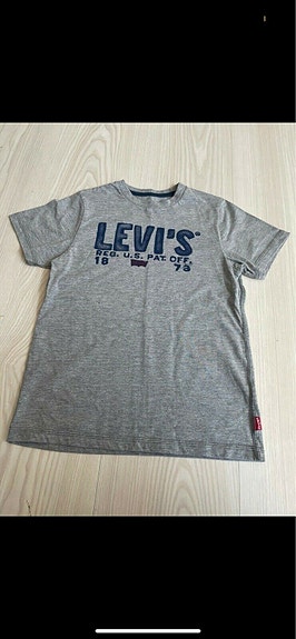 Blandet tøj, Sæt , Levis