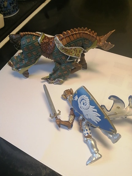 Product image 1 of 3