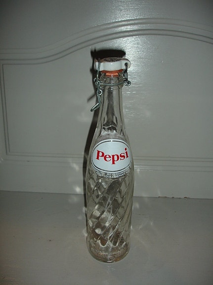 Product image 1 of 8