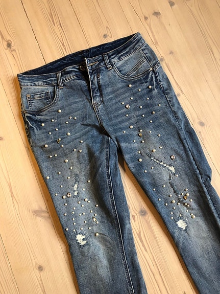 Product image 1 of 8