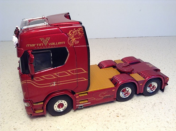 Product image 3 of 8