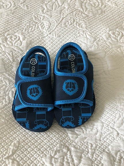 Product image 1 of 3