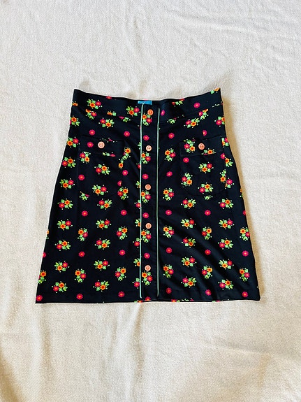 Product image 1 of 6