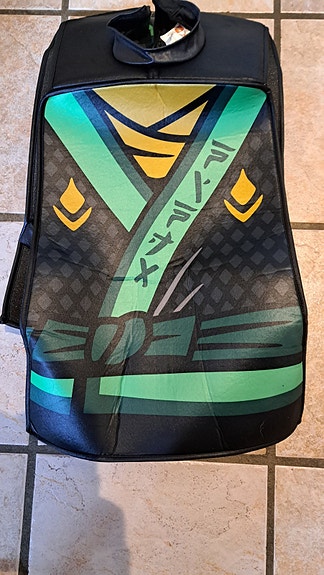 Product image 1 of 8