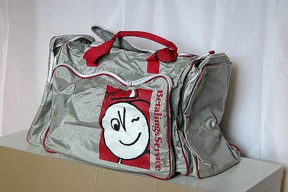 Product image 1 of 2