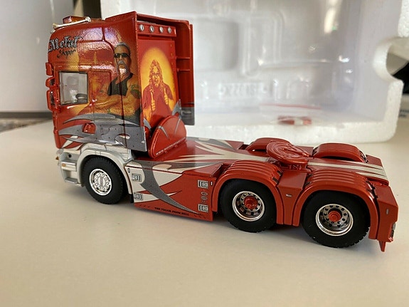 Product image 7 of 8