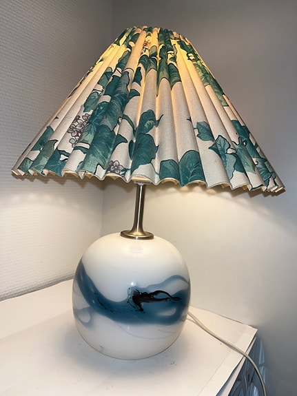 Product image 1 of 8