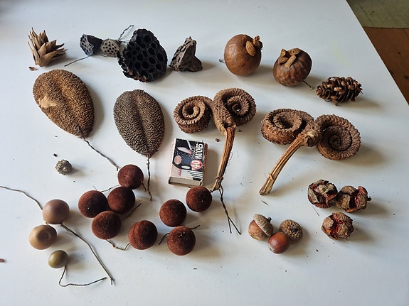 Product image 1 of 6