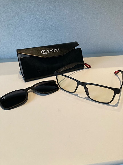 Product image 1 of 4