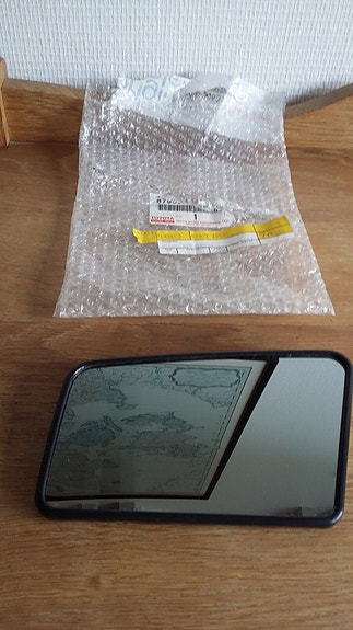 Product image 1 of 2