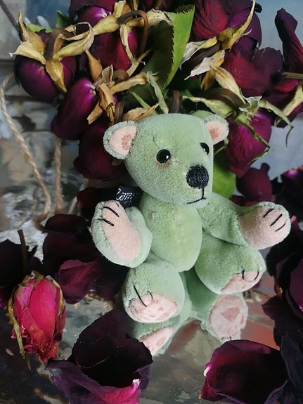 Product image 1 of 8