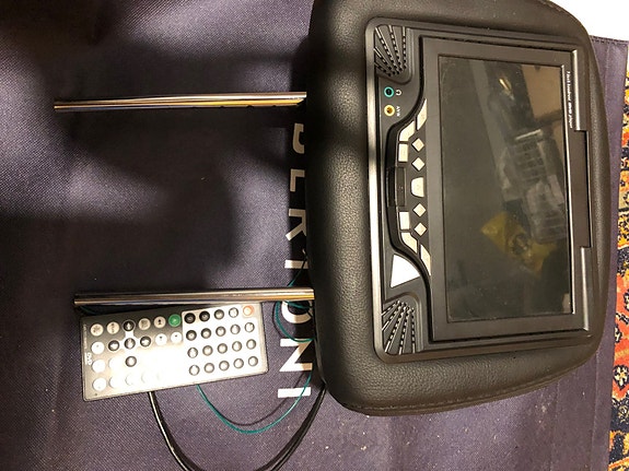 Product image 1 of 2