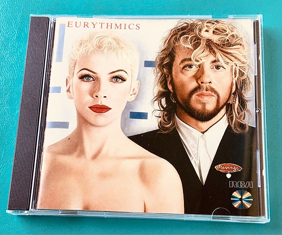 Product image 1 of 3