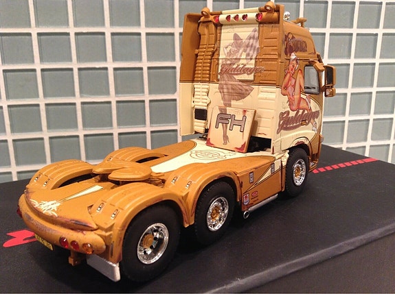 Product image 4 of 8