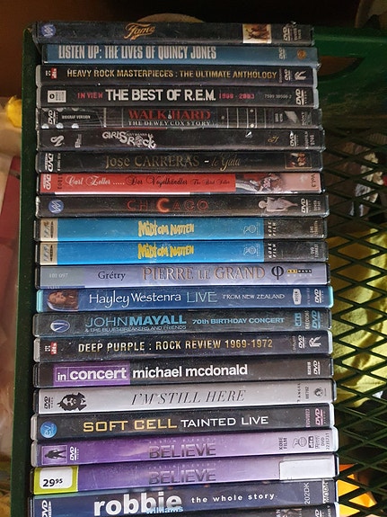 Product image 1 of 2