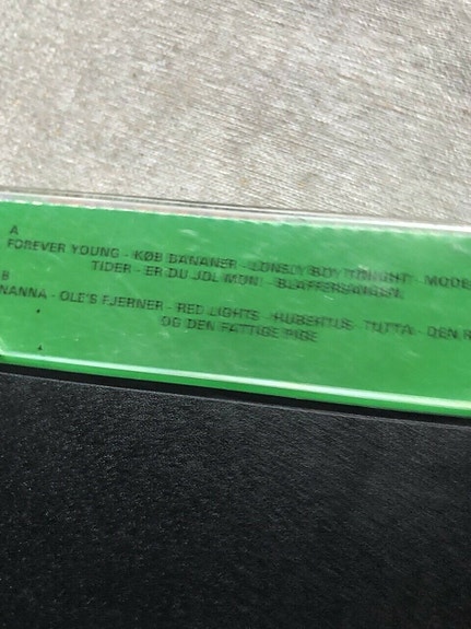 Product image 1 of 2