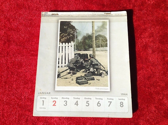 Product image 1 of 4