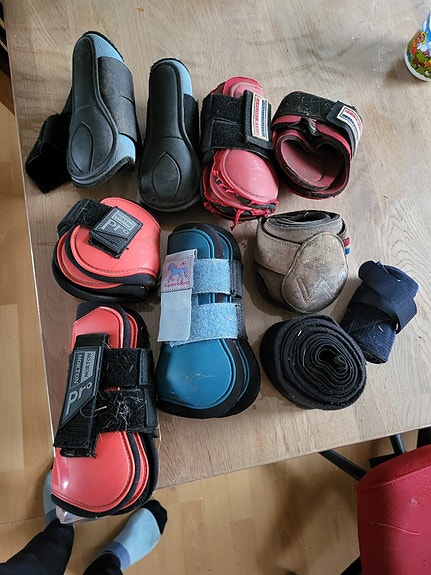 Product image 1 of 8