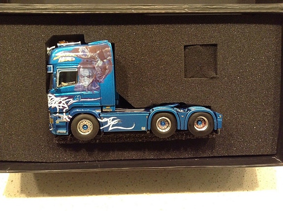 Product image 7 of 8