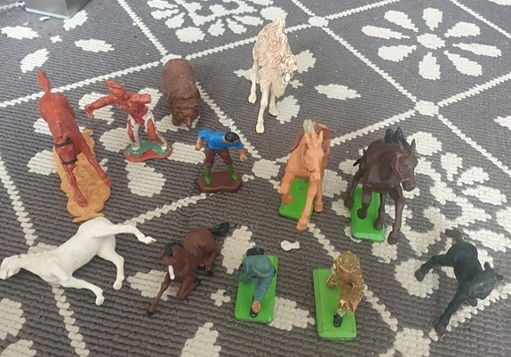 Product image 1 of 4