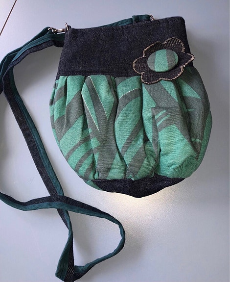 Product image 1 of 5