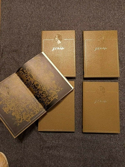 Product image 1 of 4