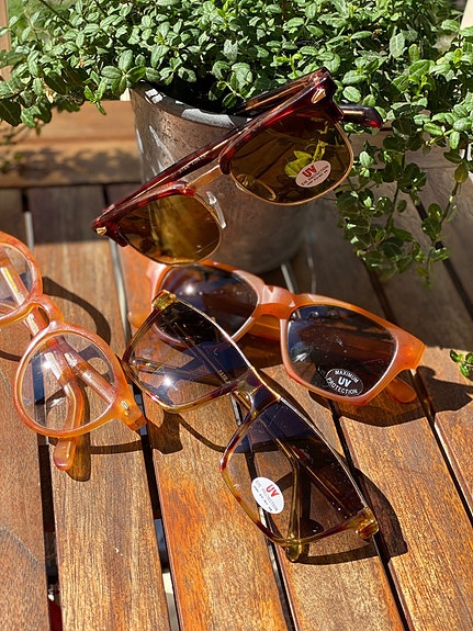 Product image 1 of 7