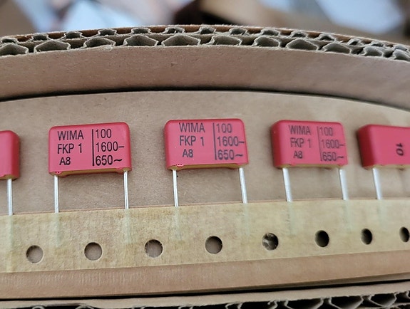 Product image 1 of 2