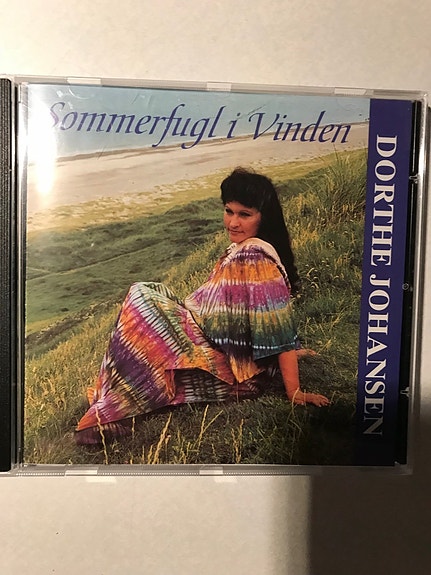 Product image 1 of 4