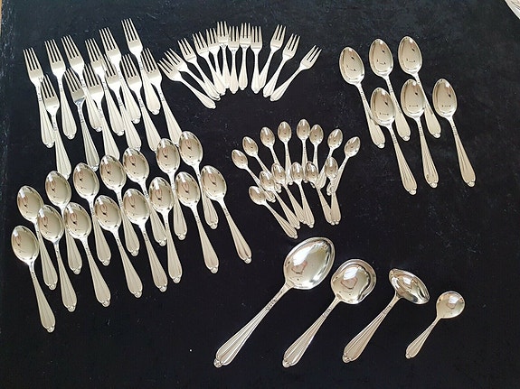 Product image 1 of 8