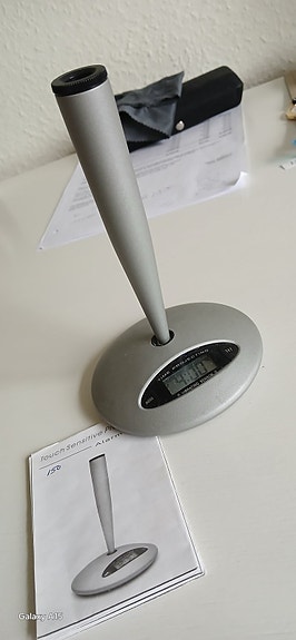 Product image 1 of 2