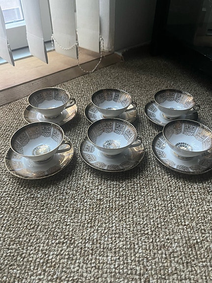 Product image 1 of 8