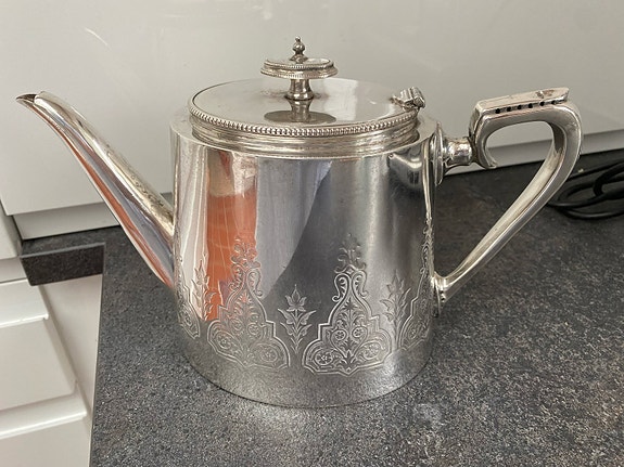 Product image 1 of 2