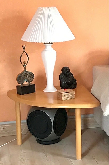 Product image 1 of 3