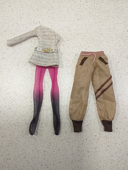 Product image 1 of 2