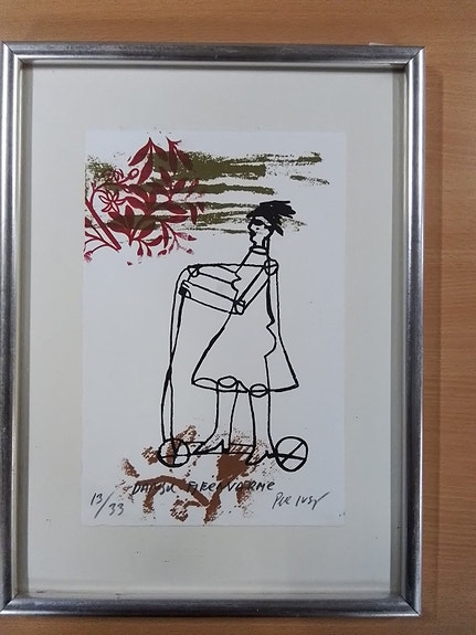 Product image 1 of 2