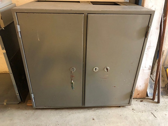 Product image 1 of 8