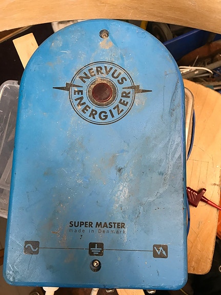 Product image 1 of 3