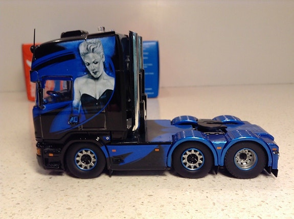 Product image 5 of 8