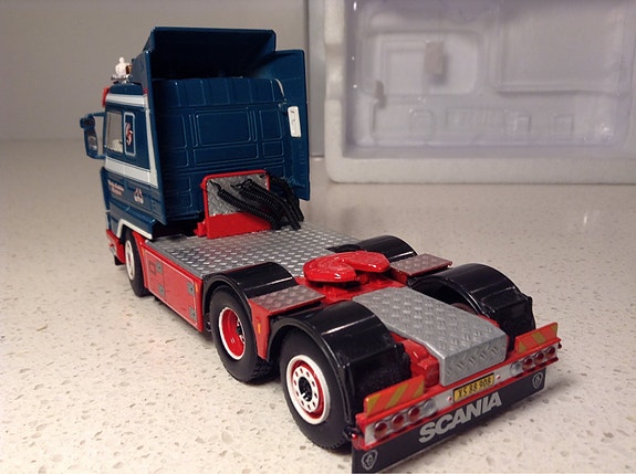 Product image 2 of 8