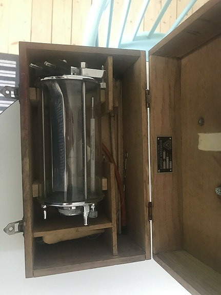 Product image 1 of 4