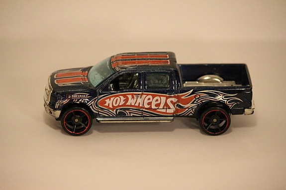 Product image 1 of 4