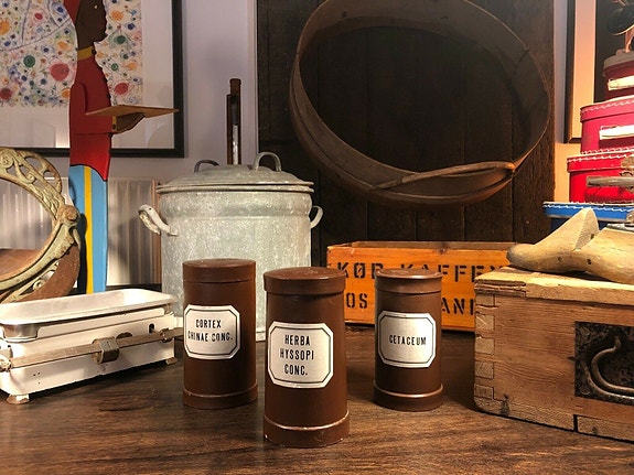 Product image 1 of 8