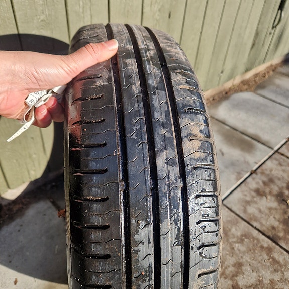 Product image 1 of 7