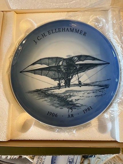 Product image 1 of 4