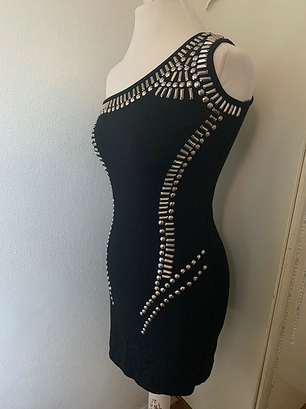 Product image 1 of 8