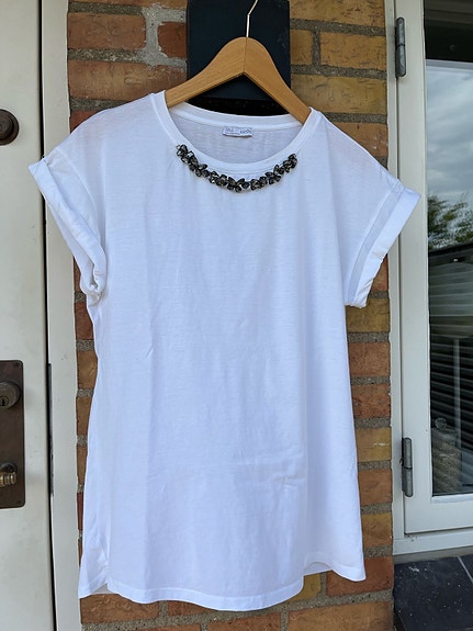 Product image 1 of 8