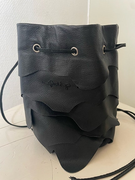 Product image 1 of 7