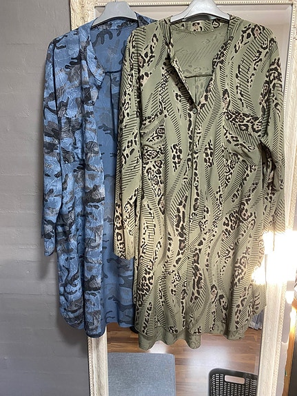 Product image 1 of 2