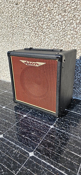 Product image 1 of 6